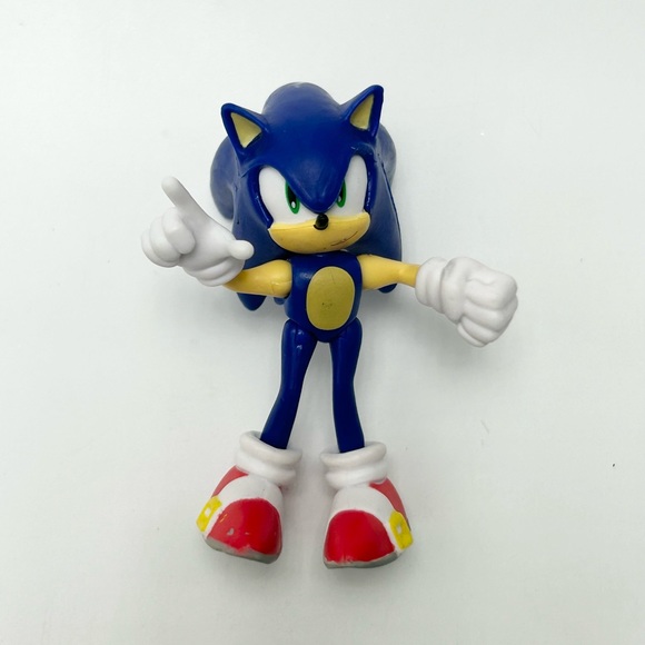 Sonic The Hedgehog Pointing Modern Action Figure. FIRM PRICE! - Picture 2 of 9